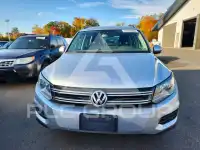 2017 Volkswagen Tiguan фото