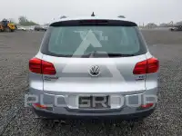 2017 Volkswagen Tiguan photo