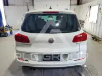 2017 Volkswagen Tiguan фото