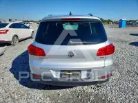 2017 Volkswagen Tiguan фото