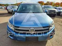 2017 Volkswagen Tiguan фото
