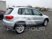 2017 Volkswagen Tiguan photo