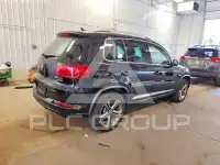2017 Volkswagen Tiguan photo