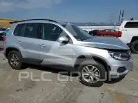 2017 Volkswagen Tiguan фото