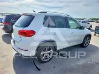 2017 Volkswagen Tiguan фото