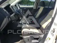 2017 Volkswagen Tiguan фото