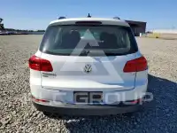 2017 Volkswagen Tiguan фото