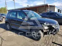 2017 Volkswagen Tiguan фото