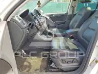 2017 Volkswagen Tiguan фото