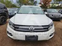 2017 Volkswagen Tiguan фото