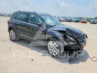 2017 Volkswagen Tiguan фото