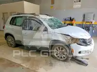 2017 Volkswagen Tiguan фото