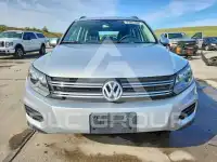 2017 Volkswagen Tiguan фото
