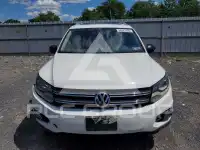 2017 Volkswagen Tiguan фото