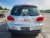 2017 Volkswagen Tiguan фото