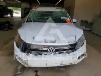 2017 Volkswagen Tiguan фото