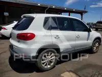 2017 Volkswagen Tiguan фото
