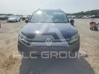 2017 Volkswagen Tiguan photo