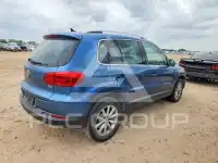 2017 Volkswagen Tiguan photo