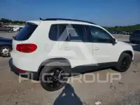 2017 Volkswagen Tiguan фото