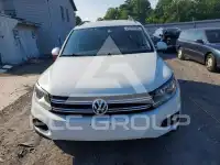 2017 Volkswagen Tiguan фото