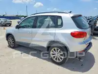 2017 Volkswagen Tiguan фото