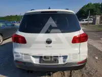2017 Volkswagen Tiguan фото