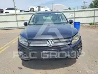 2017 Volkswagen Tiguan фото