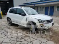 2017 Volkswagen Tiguan фото