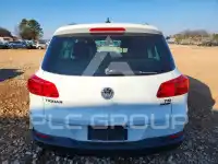 2017 Volkswagen Tiguan фото