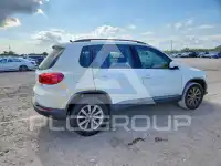 2017 Volkswagen Tiguan фото