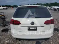 2017 Volkswagen GOLF фото