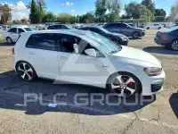 2017 Volkswagen GTI фото