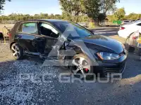2017 Volkswagen GTI фото
