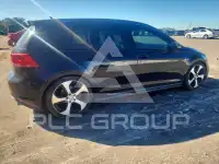 2017 Volkswagen GTI photo