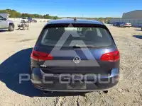 2017 Volkswagen GTI фото