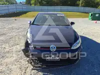 2017 Volkswagen GTI фото