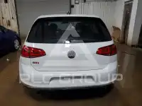 2017 Volkswagen GTI фото