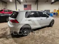 2017 Volkswagen GTI фото