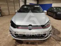 2017 Volkswagen GTI фото