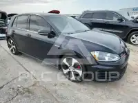 2017 Volkswagen GTI photo