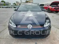 2017 Volkswagen GTI photo
