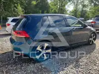 2017 Volkswagen GTI фото