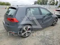2017 Volkswagen GTI фото