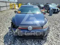 2017 Volkswagen GTI фото