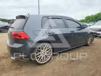2017 Volkswagen GTI фото