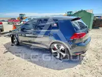 2017 Volkswagen GTI фото