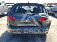 2017 Volkswagen GTI фото