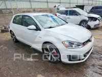 2017 Volkswagen GTI фото