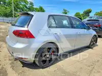 2017 Volkswagen GTI фото
